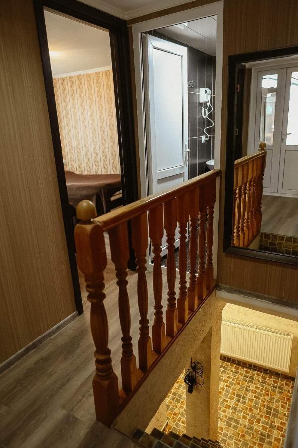 Arsenas Guest House Kazbegi Exterior foto